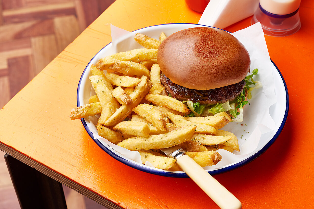 Beef burger and rosemary salted chips